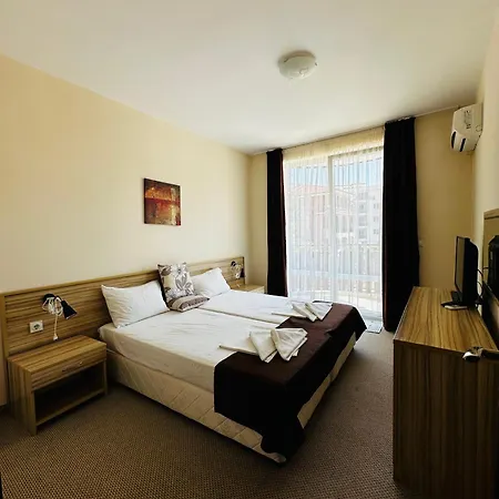 Hotel Ivian Family Rawda